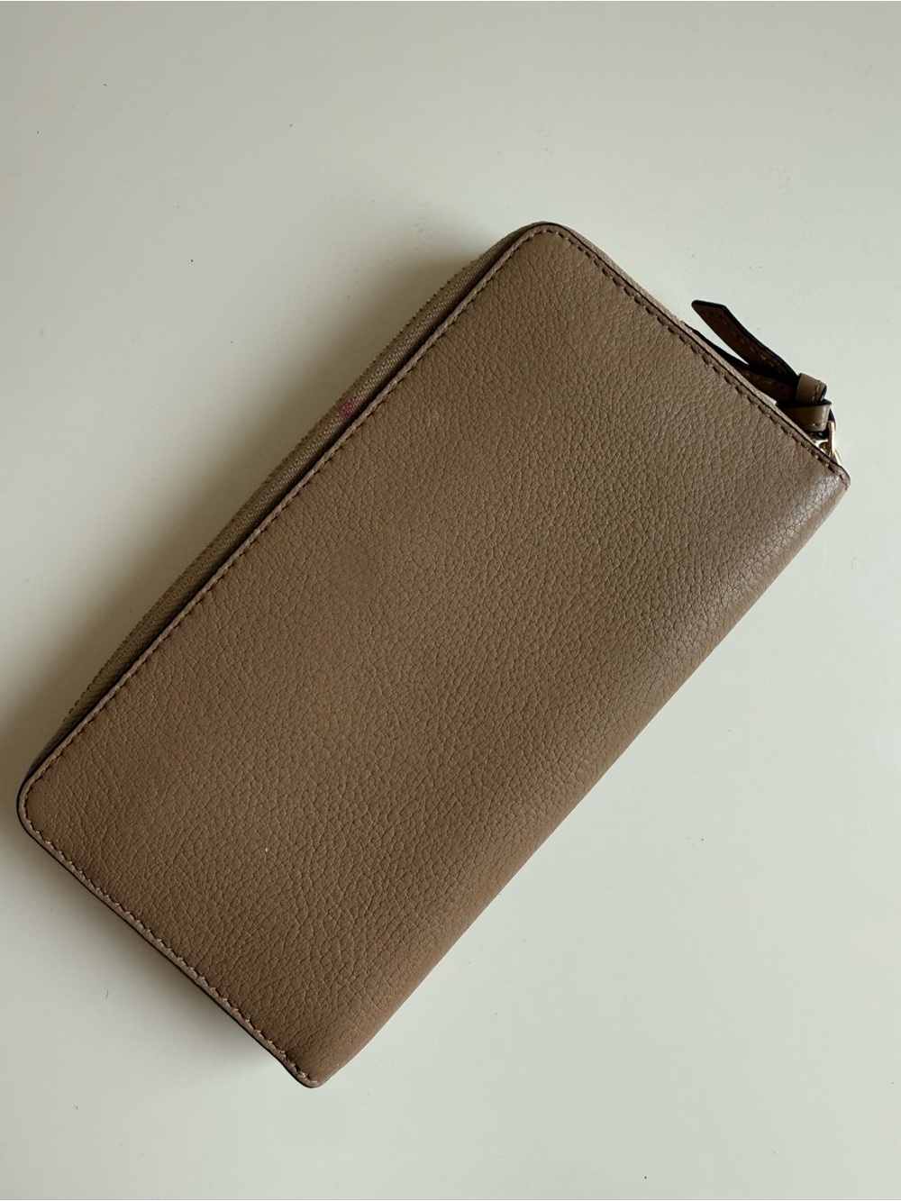 Tory Burch Pebbled Taupe Zip Wallet - Picture 2 of 6